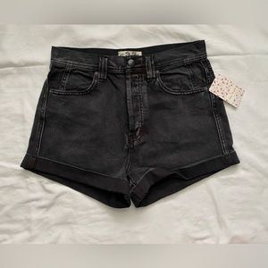 NWT Free People, size 27 high waited shorts